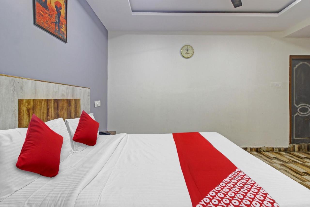 Super Hotel O Sri Sai Regency Hajdarábád Exteriér fotografie