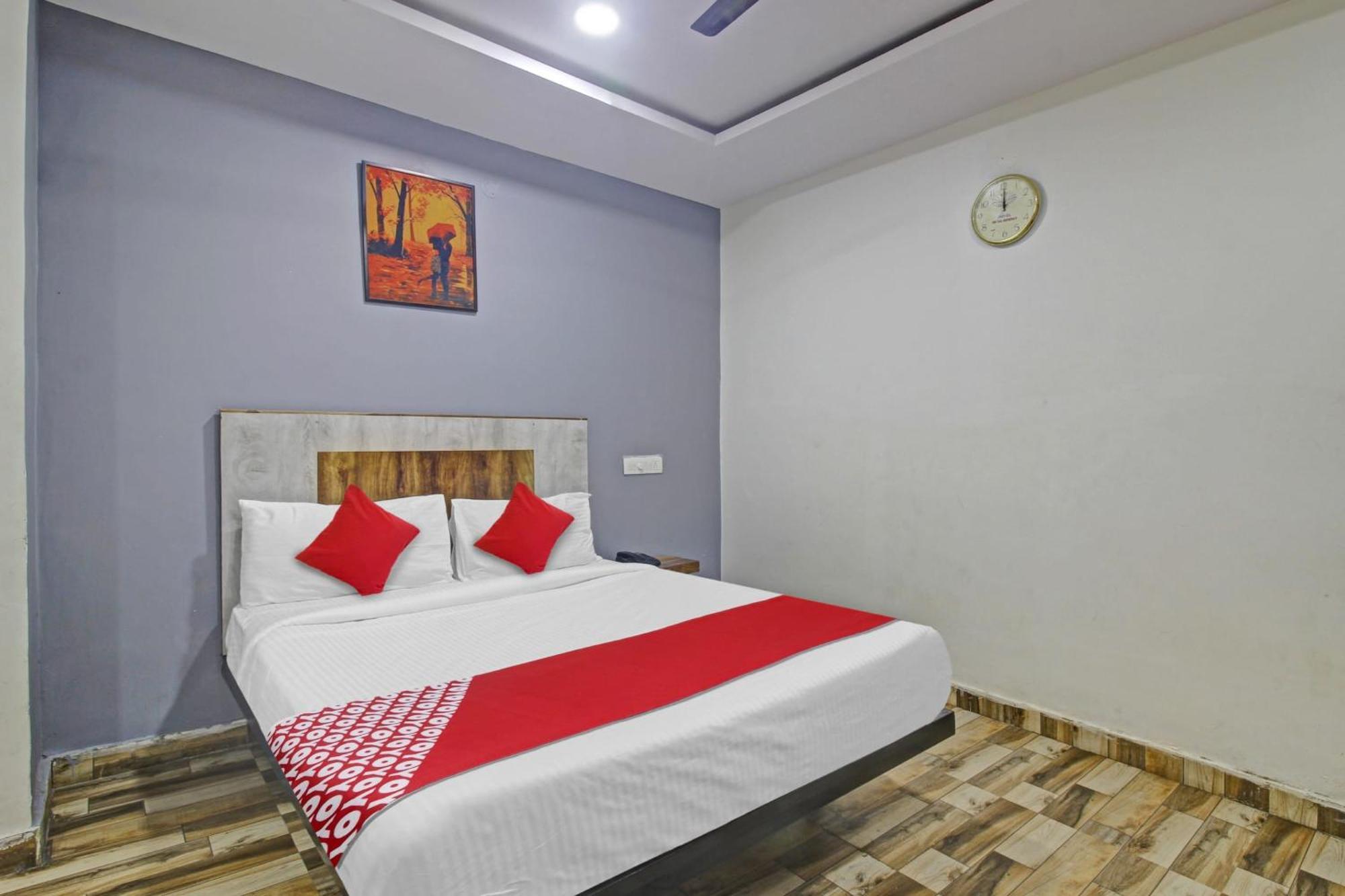 Super Hotel O Sri Sai Regency Hajdarábád Exteriér fotografie
